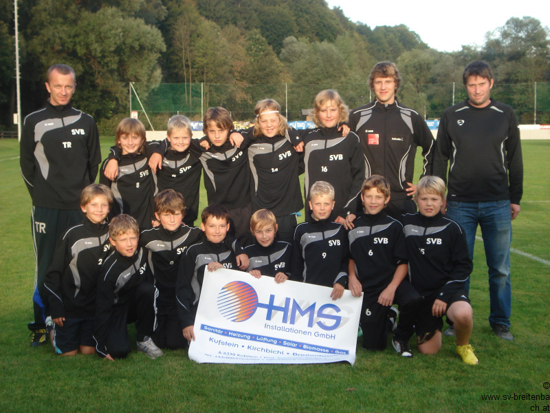 neue Swaeter für die U12 - Sponsor Firma HMS