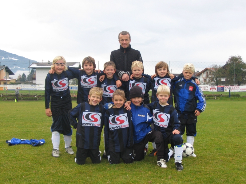 Die U9 mit Trainer Haaser Richard